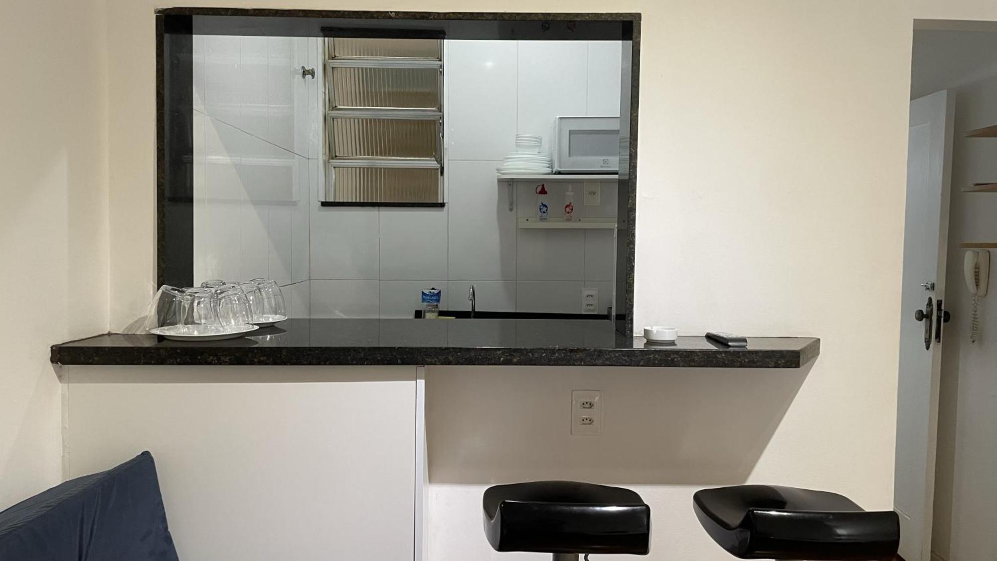 1 Block From Copacabana Beach, Whole Apt, Posto 4 ريو دي جانيرو المظهر الخارجي الصورة